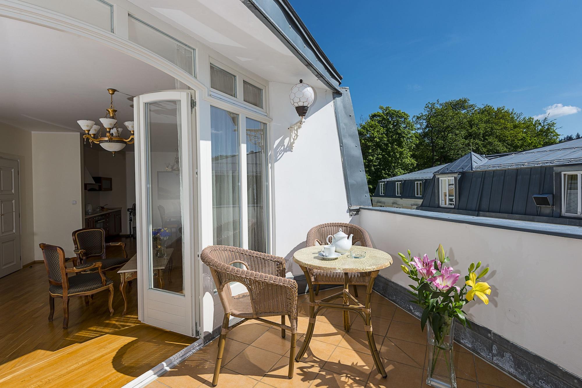 Residence Romanza Marianske Lazne Exterior photo