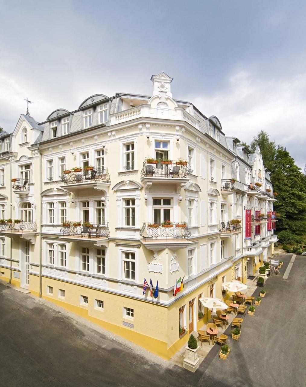 Residence Romanza Marianske Lazne Exterior photo
